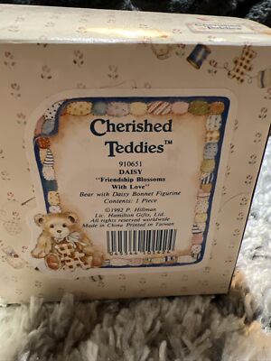 Rare Cherished Teddies Daisy 