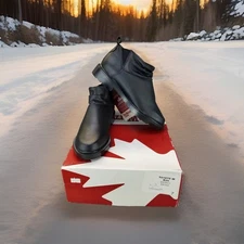 ✅Toe Warmers Kim Waterproof Black Leather Women's Size 7M Ankle Boots T01675 NWT