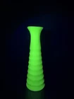 Vintage Jeanette Jadeite Uranium Glass Beehive Bud Vase Bright Glow Art Deco
