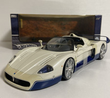 Hot Wheels1/18 Maserati MC12 (pearl white) Undisplayed el