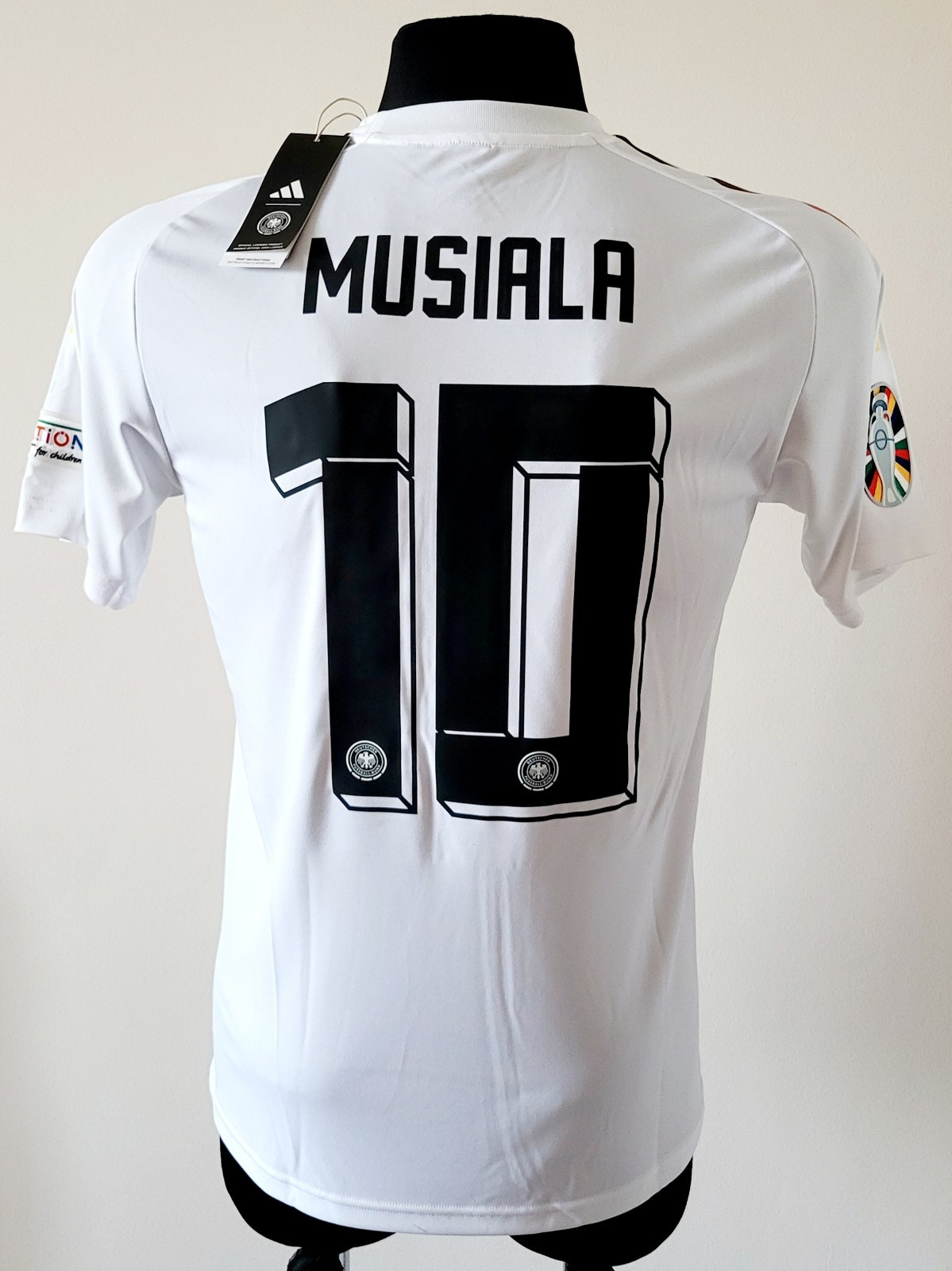 Germany 2024 - 2025 Home football Fan shirt #10 MUSIALA size Small Adult