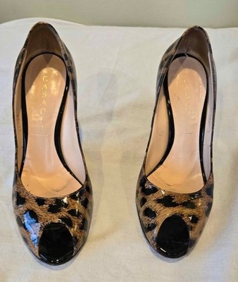 Womens Casadei peep toe heels in leopard print, made in Italy, sz 38 EU, 7.5 US