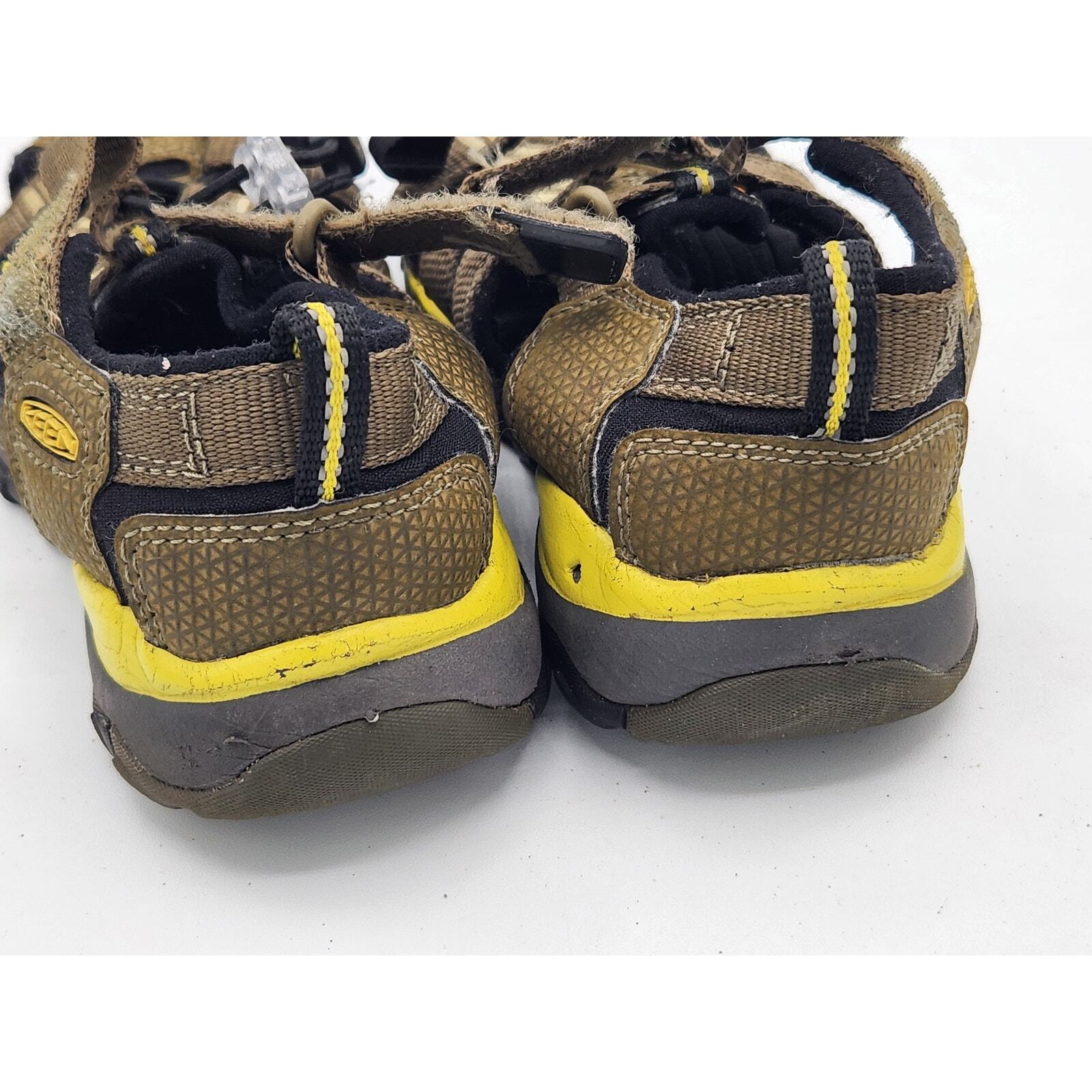 Sandali Keen Newport giovani punta chiusa outdoor natura escursionismo regolabili taglia 13