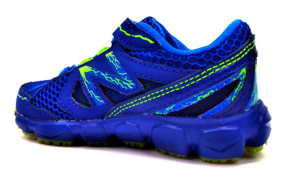 New Balance Kids Junior Running Shoes Hook and Loop Blue 6.5 Wide