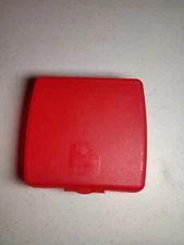 NEW Tupperware Sandwich Keeper 5 in Square Clamshell Red #3752D-3 FREE SHIP!!