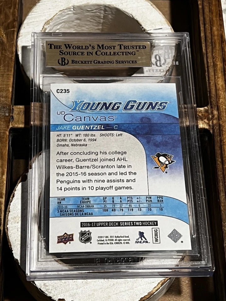 2016-17 Upper Deck UD Canvas Young Guns Jake Guentzel BGS 10 PRISTINE Rookie RC - Image 2 of 2