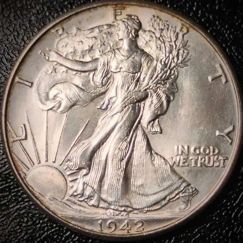 1942 Walking Liberty Half Dollar - Uncirculated - 90% Silver 50C