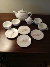 Vntg China Tea Playset 11pc With Flowers.