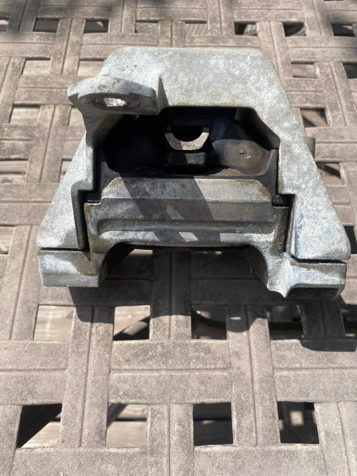 Montaje motor 2.4L/2.2L Chevy Pontiac Saturn Malibu G6 Aura ACDelco OEM 25852869 Foto 3 de 4