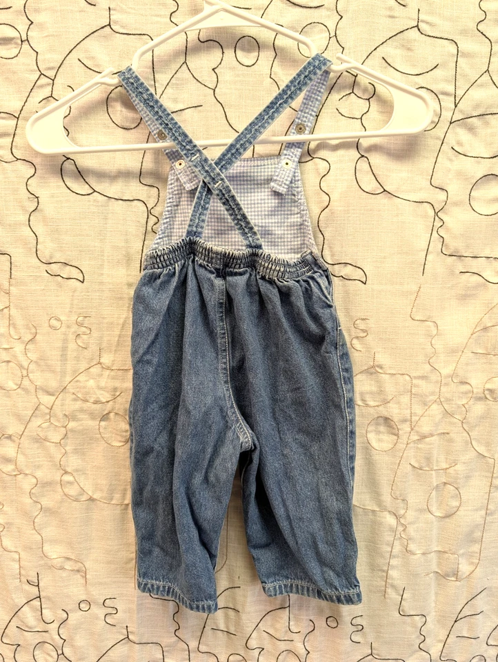 复古 Tommy Hilfiger 牛仔连体裤 - 男女通用尺寸 6-12 个月 — 第 2/4 张图片