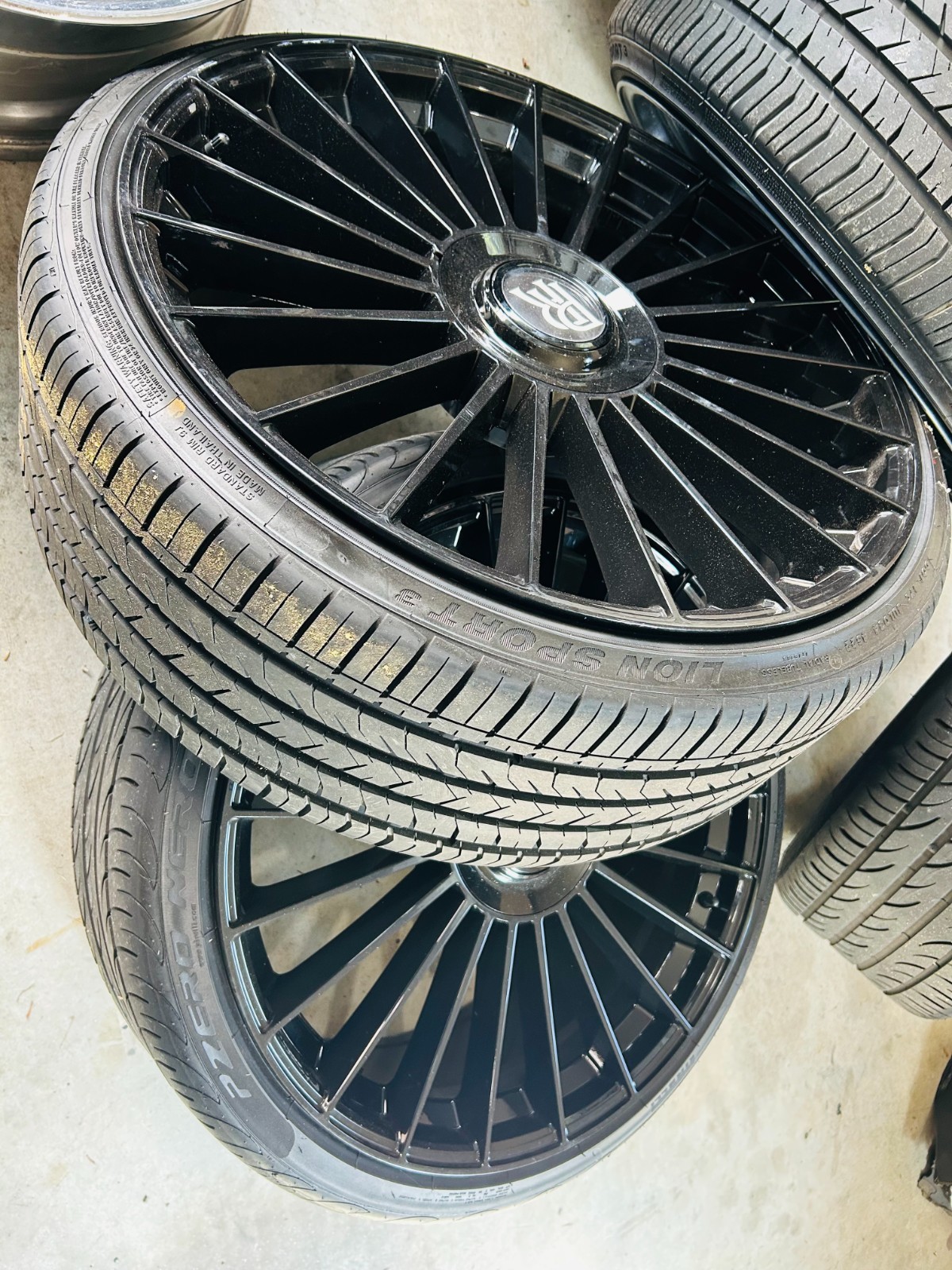 24 inch wheels Rolls Royce Set Of 4