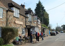 Photo A2 2012 : The Druid's Arms, Stanton Drew From the north on Bromley c2012