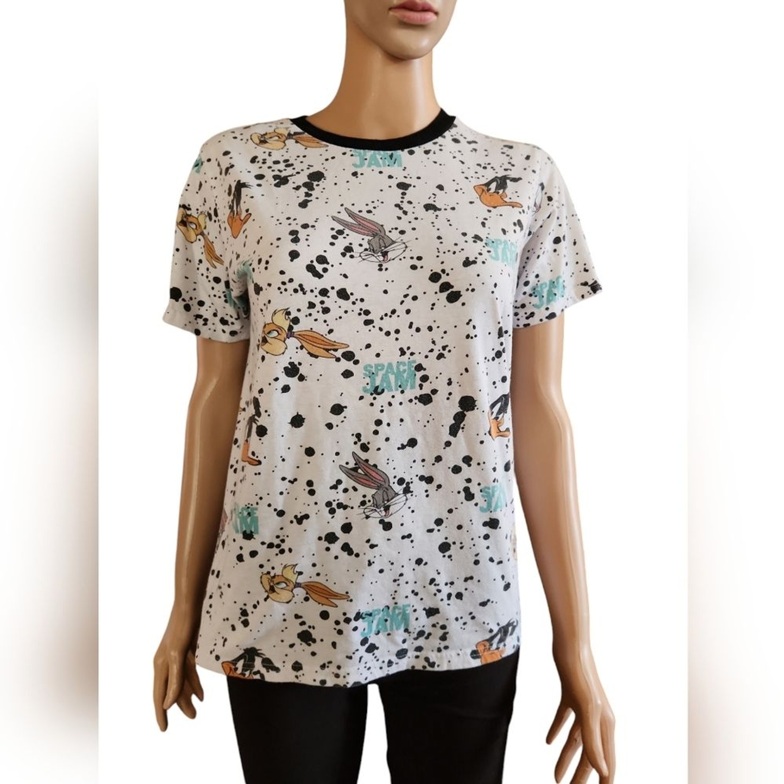 GUC Retro 90s Space Jam Paint Splatter Ringer Tee Size Medium