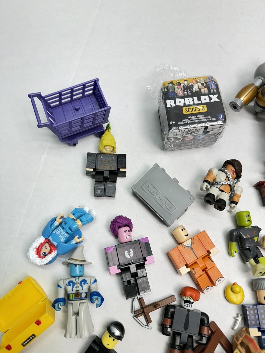 Roblox Figures Lot Accessories Jazwares Toys. Big Figures