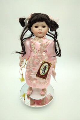 Geppeddo Dolls of the World 