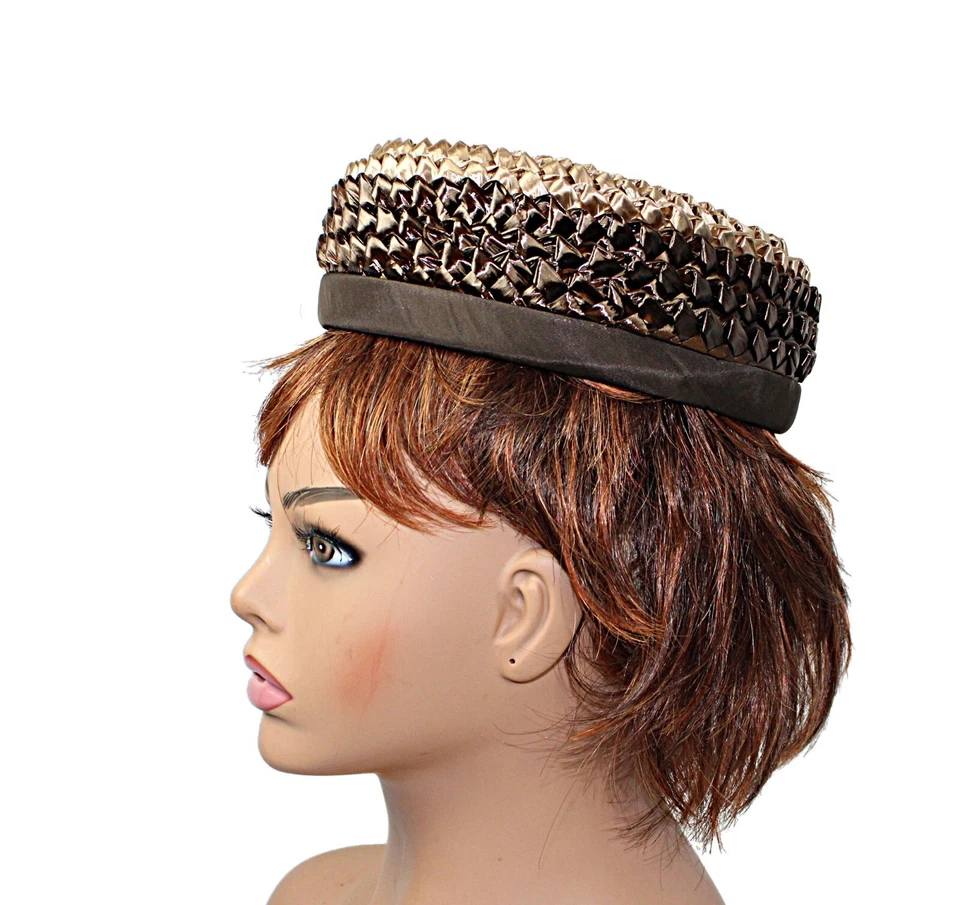 Vintage Pillbox Hat Dark Brown Tan and Beige Woven Raffia Straw w inside Combs - Image 2 of 4