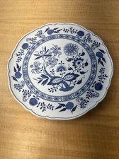 HUTSCHENREUTHER BLUE ONION 12.5"  CHOP PLATE ROUND PLATTER W/ SCALLOP EDGE