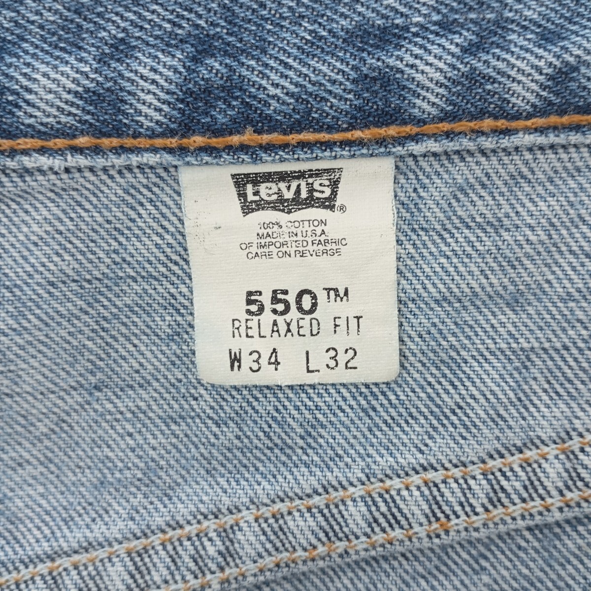 00'S Levi's 550 Relaxed Fit Tapered Denim Pants Made in USA