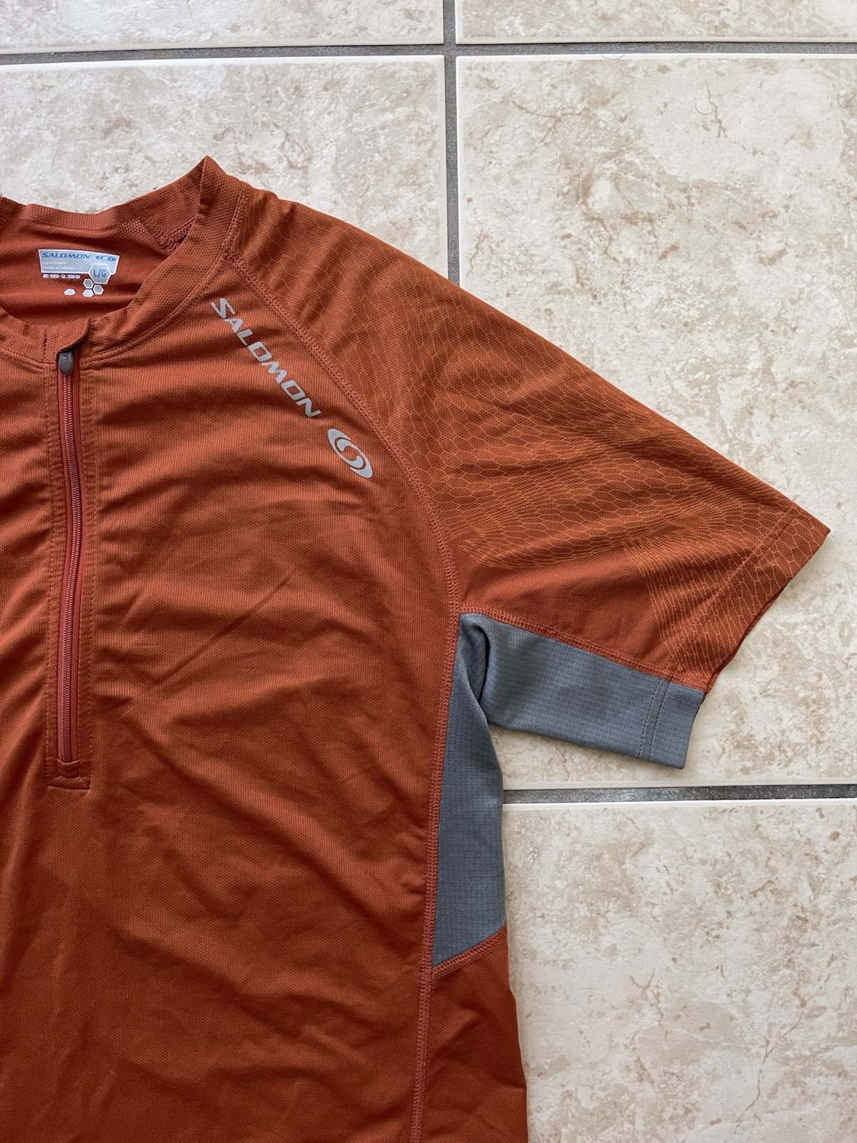 Salomon T Shirt Uomo Manica Corta Atletica Grande Colore Chiaro Running Sport Tee