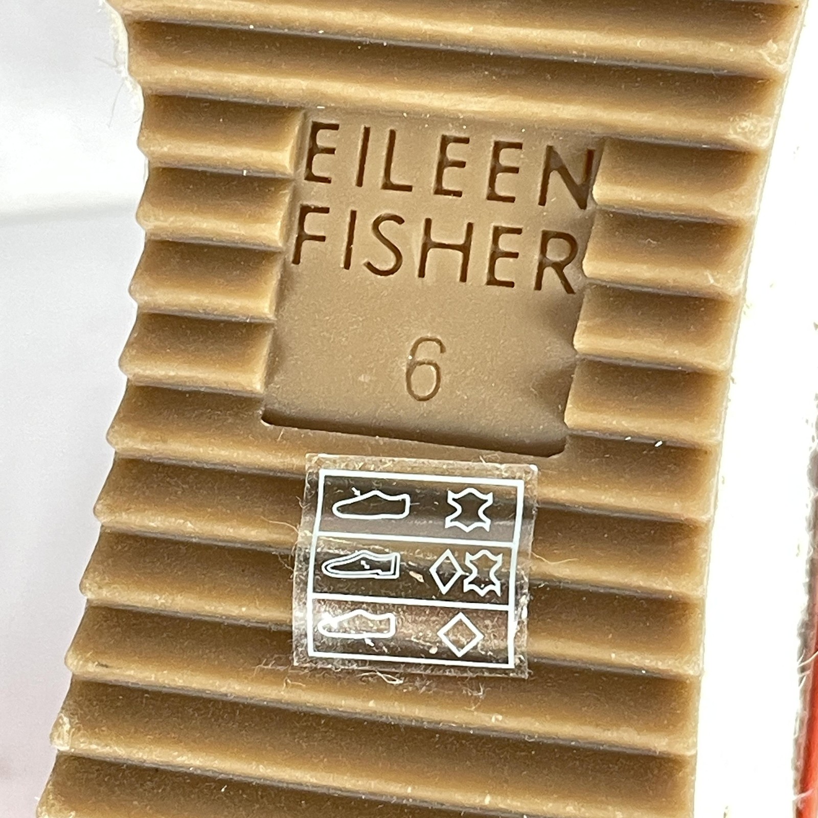 Foto 8 di 9