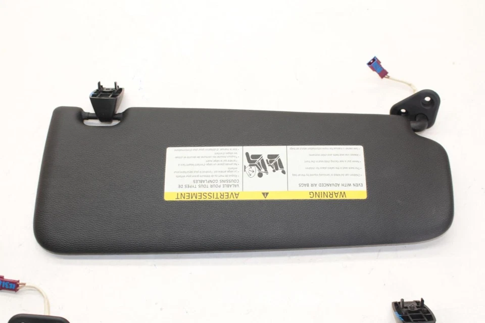 08-13 BMW M3 4.0L Black Driver Left and Passenger Right Front Sun Visors Foto 2 de 4