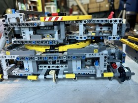 LEGO Technic Bucket Wheel Excavator 42055 Motorised 3929pcs Incomplete