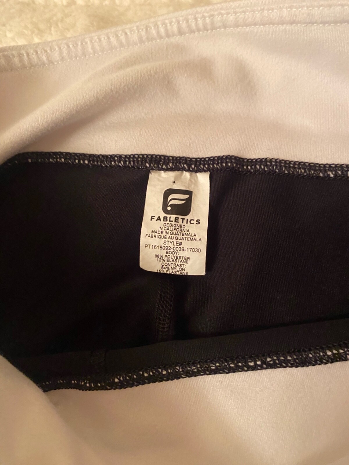 Fabletics workout set very good condition - image 5