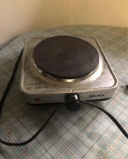 Aroma Single Burner 6” Silver Electric Hot Plate Portable  Countertop *as Is