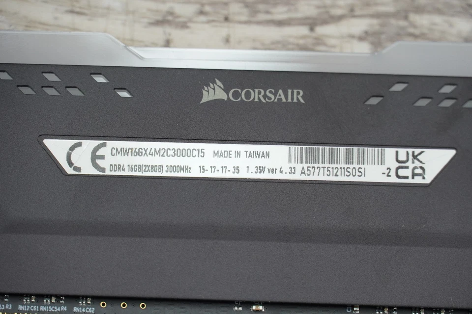 Corsair Vengeance RGB Pro 16GB (2 x 8GB) (DDR4-3000) Memory... - Image 3 of 4