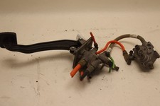 2018-2023 PETERBILT 579 PACCAR  FOOT BRAKE PARKING PEDAL W/ VALVE OEM