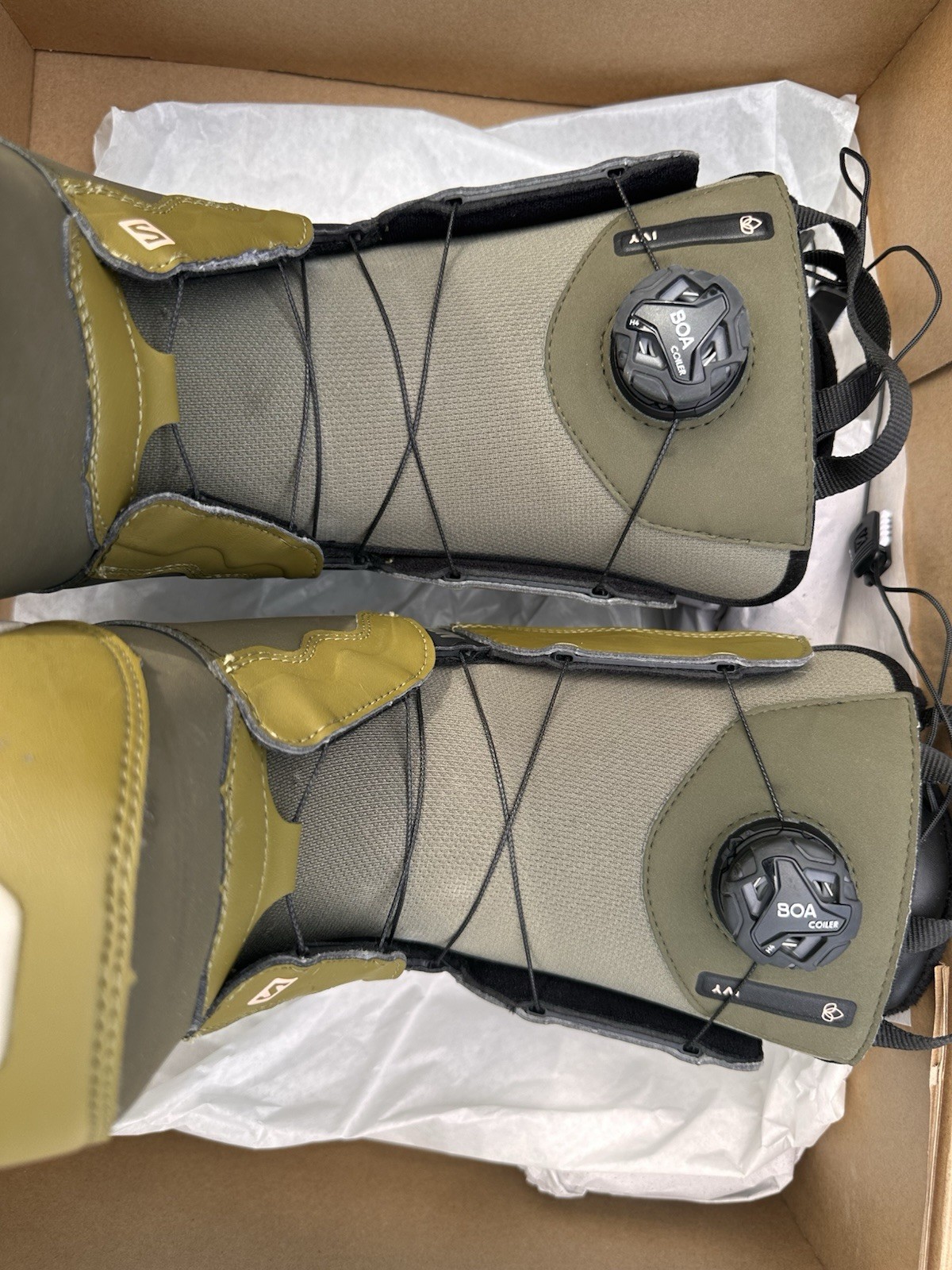 Stivali da snowboard Salomon Ivy Boa SJ oliva notte taglia 8 nuovi