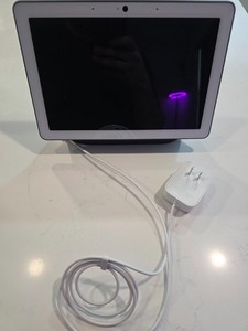 Google nest max hub black