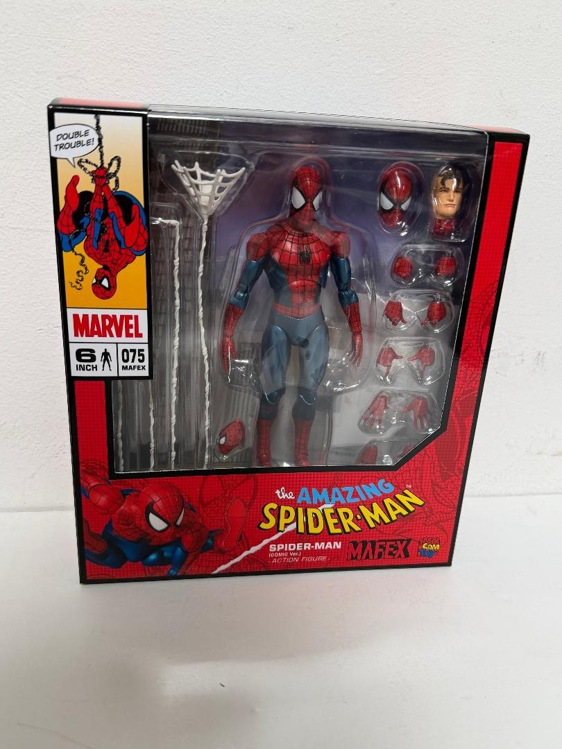 100% AUTHENTIC MAFEX No. 075 Spider-Man -COMIC Ver.- Reissue (USA