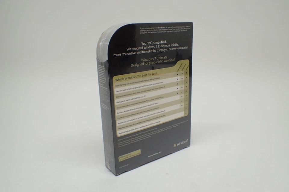 Microsoft Windows 7 Ultimate 32 / 64 Bit Install Disc Retail Box with Key - Image 3 of 4