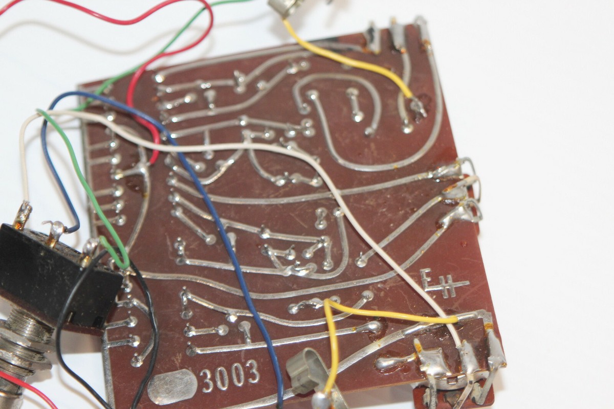 Vintage 1975 Electro-Harmonix Big Muff Pi V2 Rams Head