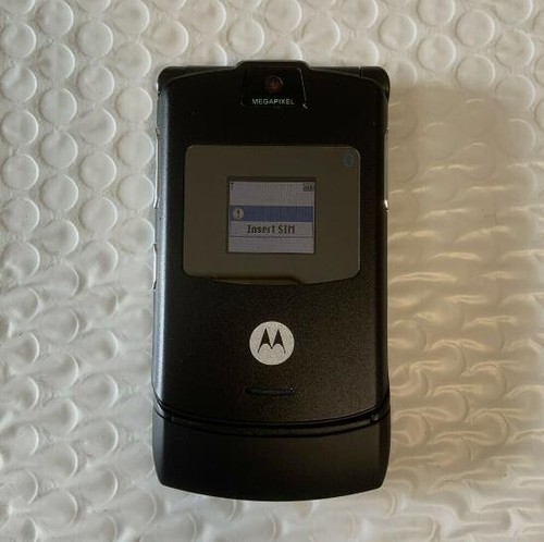 Motorola RAZR V3 GSM 850 /900 /1800 /1900 Unlocked Flip Bluetooth CellPhone - Afbeelding 21 van 29
