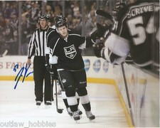 Los Angeles Kings Linden Vey Signed Autographed 8x10 COA B
