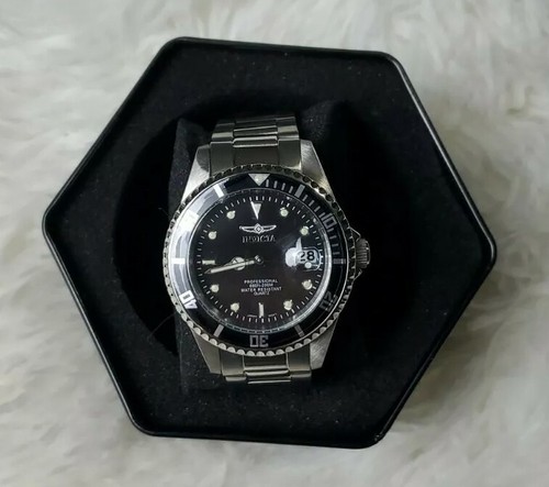 Invicta Quartz Movement Watch - Picture 6 of 12