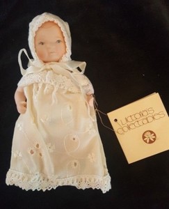 victoria's collectibles dolls
