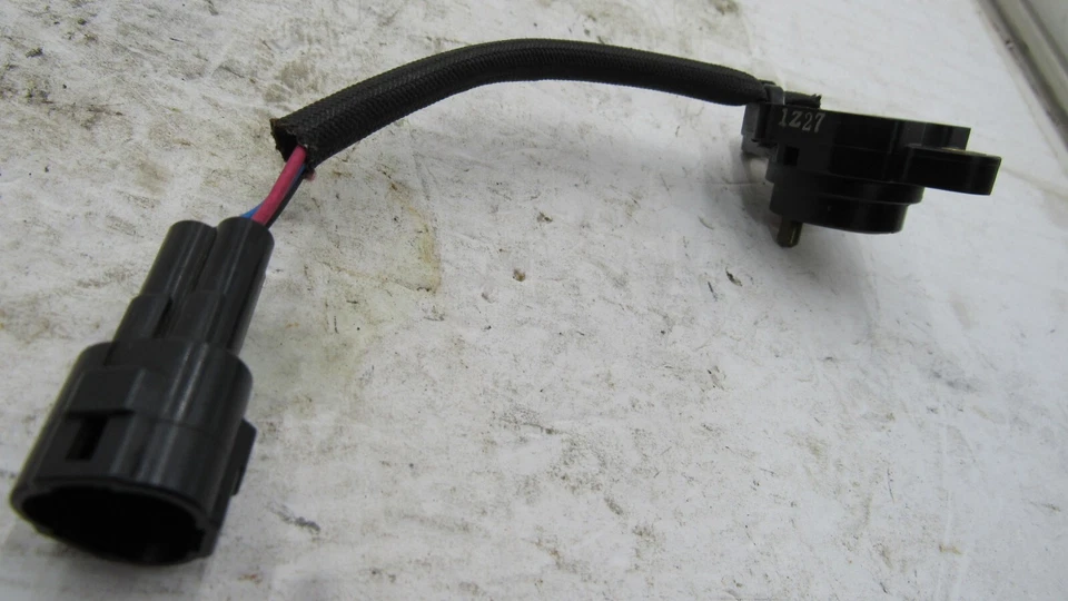 TRIUMPH TIGER EXPLORER 1200 XR 2013 interruptor neutro sensor de posición del engranaje Foto 4 de 4