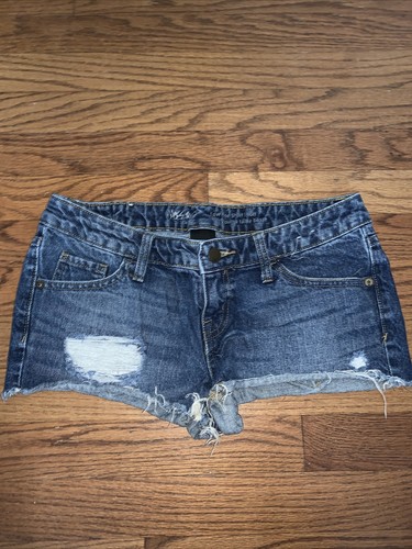 MOSSIMO Denim Low Rise Short 
