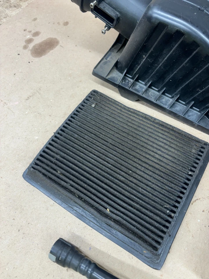 Ford Ranger Mazda B4000 2004 2007 4,0 V6 caja de filtro de aire tubos de montaje OEM Facto Foto 4 de 4