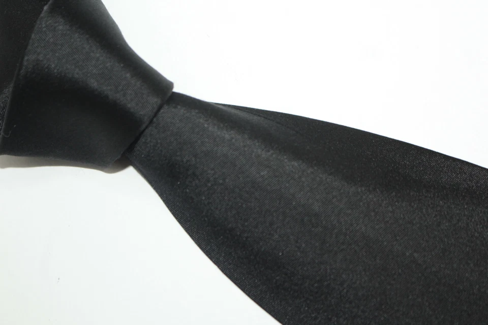 Шелковый галстук EMPORIO ARMANI сделано в Италии F80953 - Изображение 2 из 4
