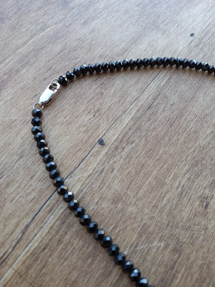 Collar de cuentas negro de espinela maciza 22 mm facetado 3 mm para hombre y mujer de moda Foto 4 de 4