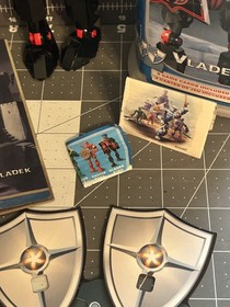 LEGO 8786 Knights Kingdom Vladek Vintage 2004 Complete Canister Cards Booklet 