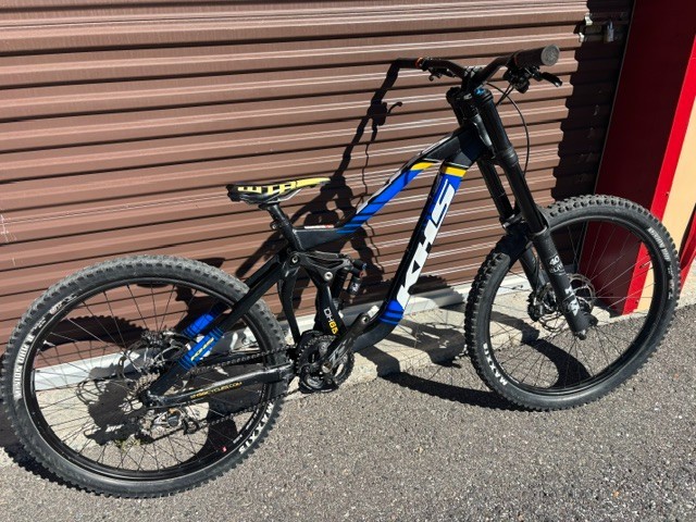 (Used) KHS DH650 27.5 MEDIUM MOUNTAIN BIKE (1200.00 USD) (Used) KHS DH650 27.5 MEDIUM MOUNTAIN BIKE (1200.00 USD)