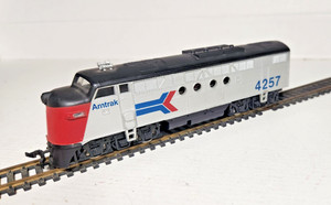 Bachmann HO Amtrak EMD FT Diesel Locomotive - Parts or Repair