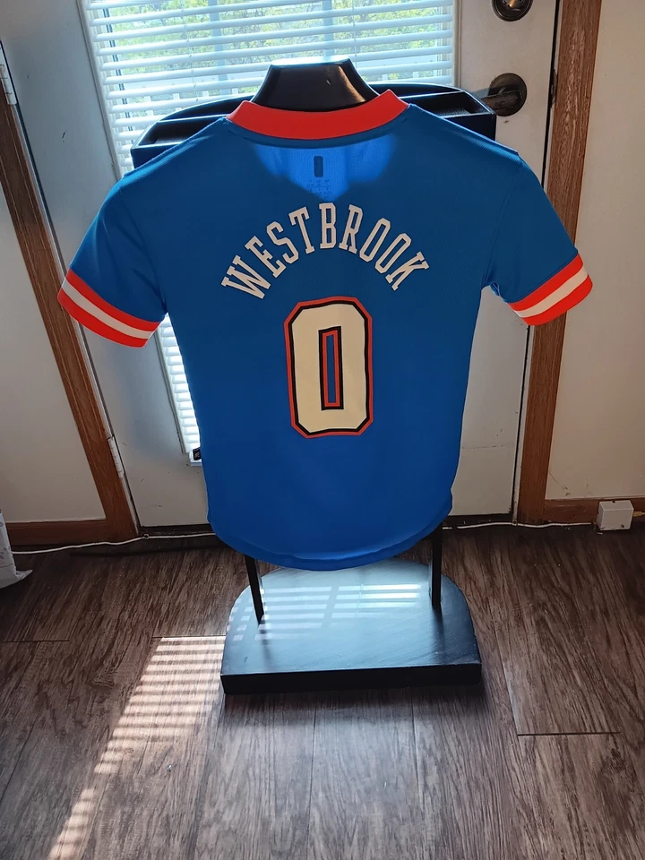 OKC Thunder NBA Westbrook Shirt Youth Size Small (8).  Very Good  - Image 3 of 4