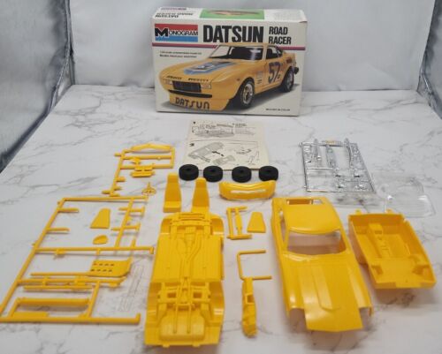 New Open Box Vintage Monogram 1/24 Datsun Road Racer Model Kit 1978 #2110
