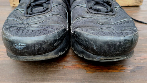 Men's Size 12 Nike Air Max Plus Triple Black Sneakers Running Shoes 604133-050 - Picture 4 of 12